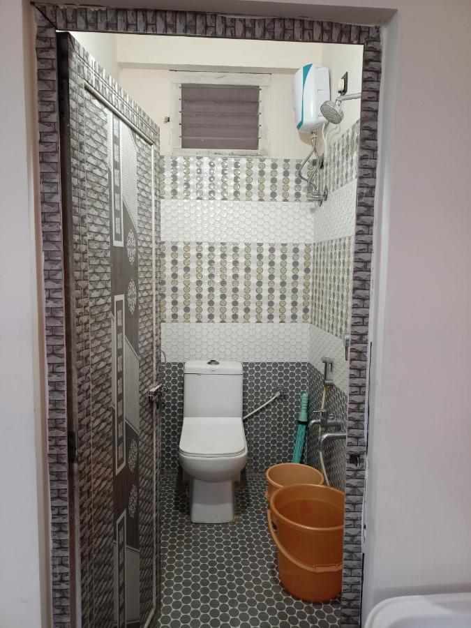 Sri Govinda Nilayam Home Stay 1 Visakhapatnam Exteriör bild